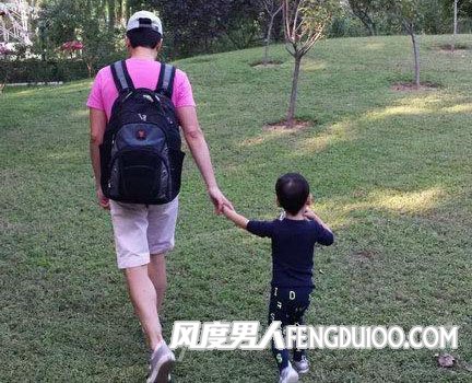 蔡国庆儿子是亲生的吗